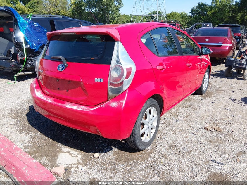 2013 Toyota Prius c VIN JTDKDTB39D1052801 IAAI salvage auction — LEFT FRONT, Salvage Title, sold $2,250 on 2026-07-29 (photo 4)
