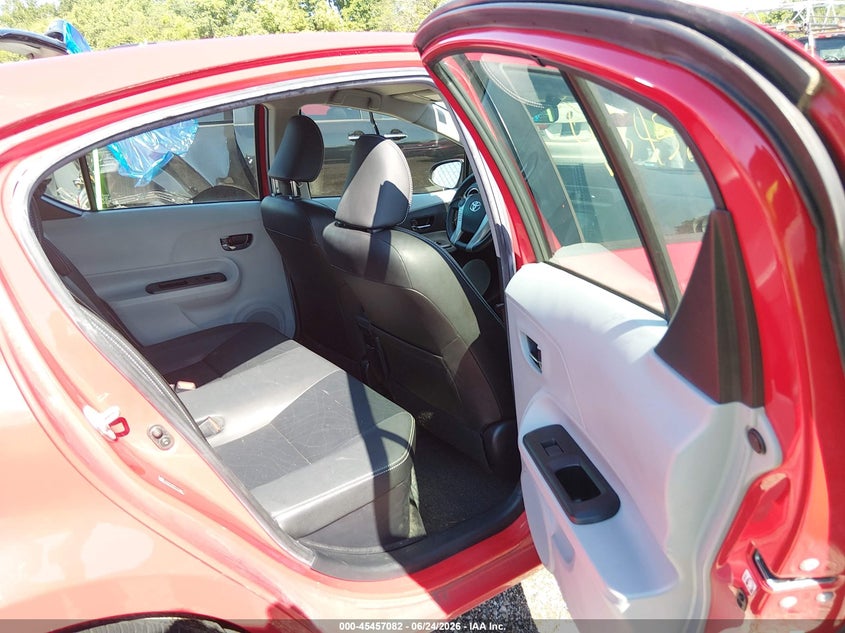 2013 Toyota Prius c VIN JTDKDTB39D1052801 IAAI salvage auction — LEFT FRONT, Salvage Title, sold $2,250 on 2026-07-29 (photo 8)
