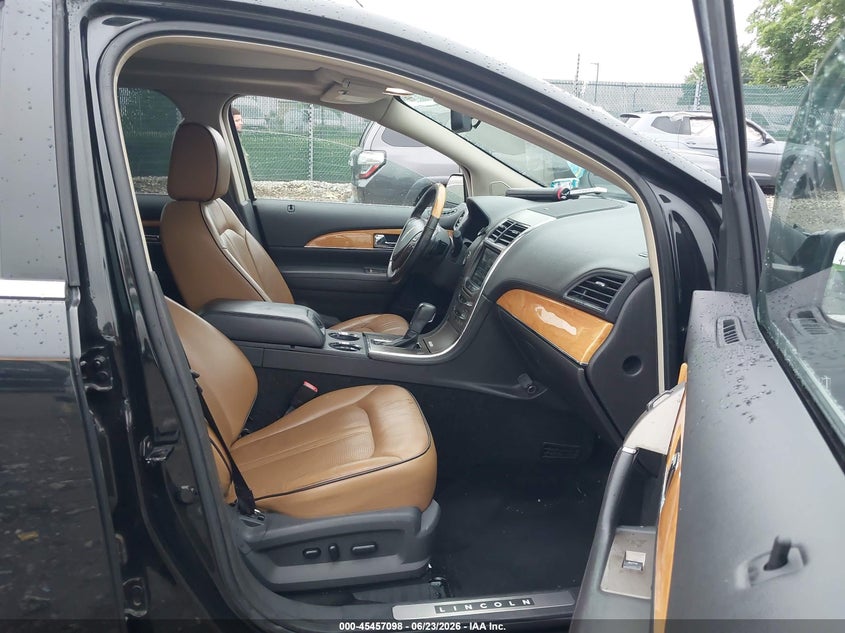 2014 Lincoln Mkx VIN 2LMDJ8JK9EBL12191 IAAI salvage auction — FRONT END, Salvage Title, sold $625 on 2026-07-20 (photo 5)