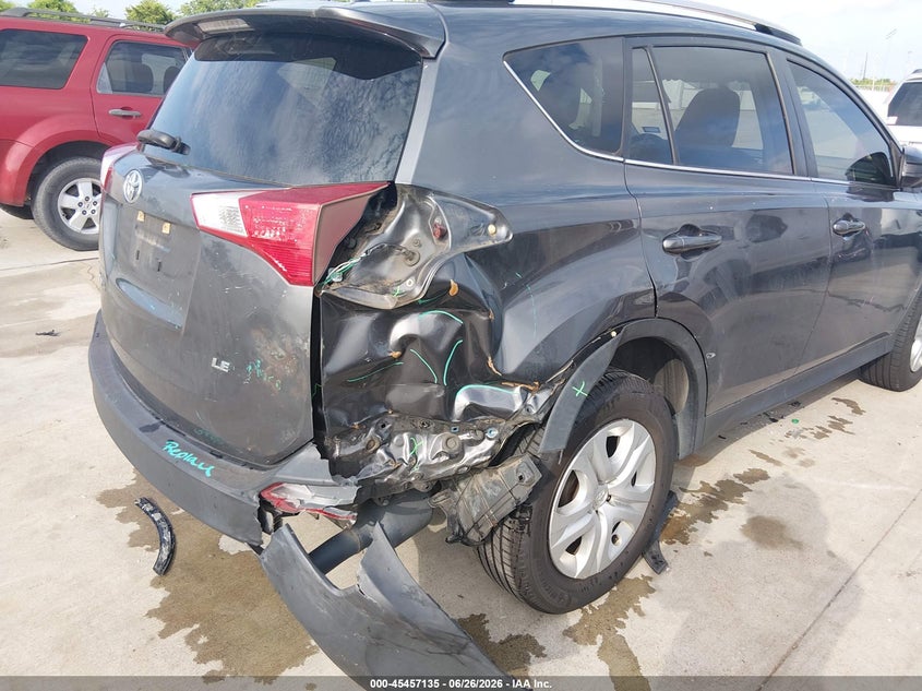 2015 Toyota Rav 4 VIN JTMZFREV0FJ025773 IAAI salvage auction — RIGHT SIDE, Original (Texas), sold $5,850 on 2026-07-31 (photo 6)