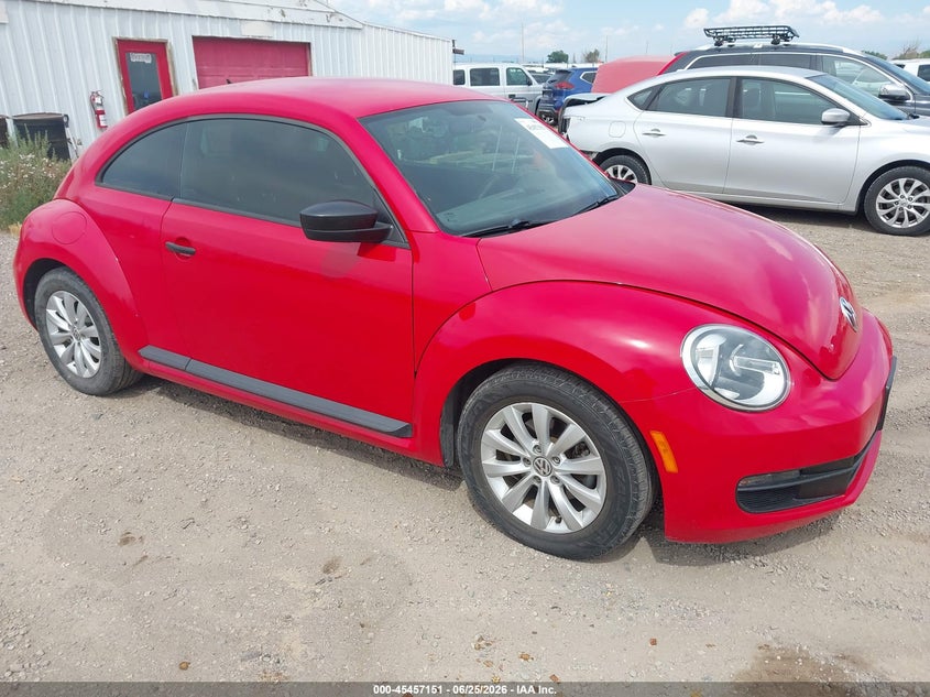 2014 Volkswagen Beetle VIN 3VWFP7AT9EM629457 IAAI salvage auction — NORMAL WEAR, Clear (Colorado), sold $550 on 2026-07-15 (photo 1)