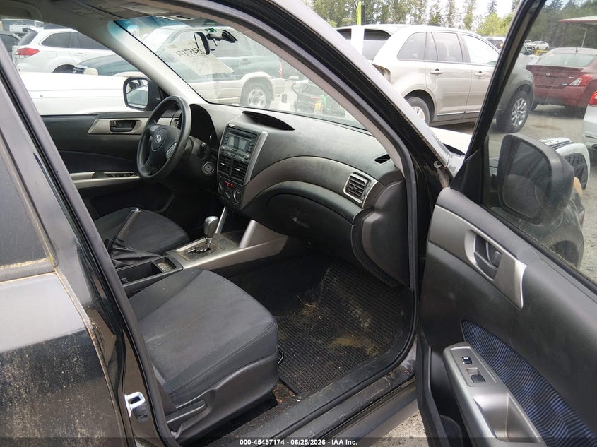2009 Subaru Forester VIN JF2SH61679H767836 IAAI salvage auction — NORMAL WEAR, Clear (Washington), sold $500 on 2026-07-22 (photo 5)