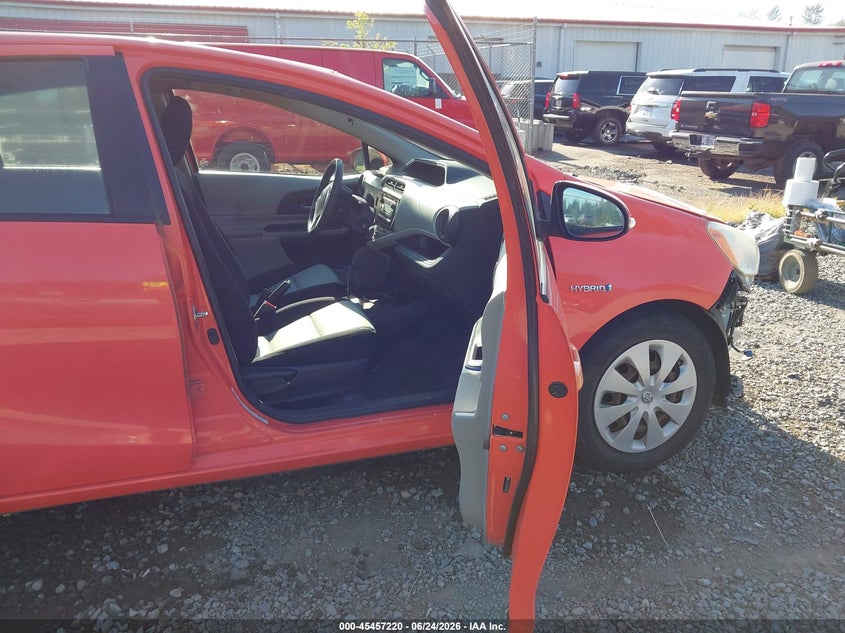 2012 Toyota Prius c VIN JTDKDTB33C1030369 IAAI salvage auction — LEFT FRONT, Salvage Title, sold $1,700 on 2026-07-22 (photo 5)