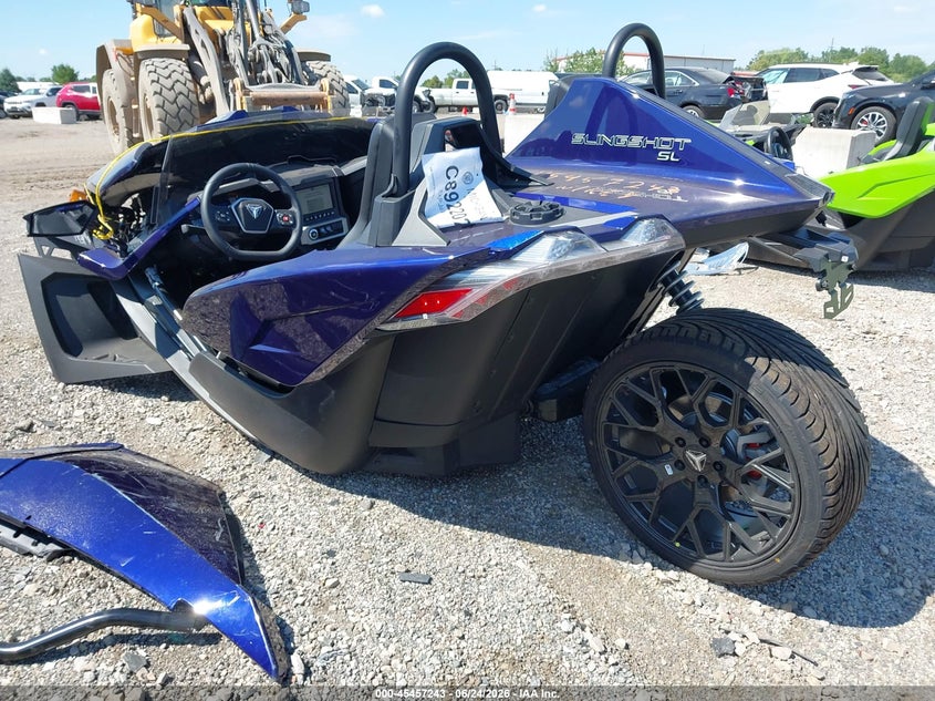 2024 Polaris Slingshot VIN 57XAAPHD1R8163523 IAAI salvage auction — FRONT END, Scrap (Michigan), sold $3,975 on 2026-08-19 (photo 3)