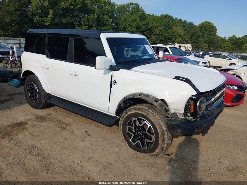 2025 Ford Bronco VIN 1FMDE8BH1SLA64520 — IAAI salvage auction photo