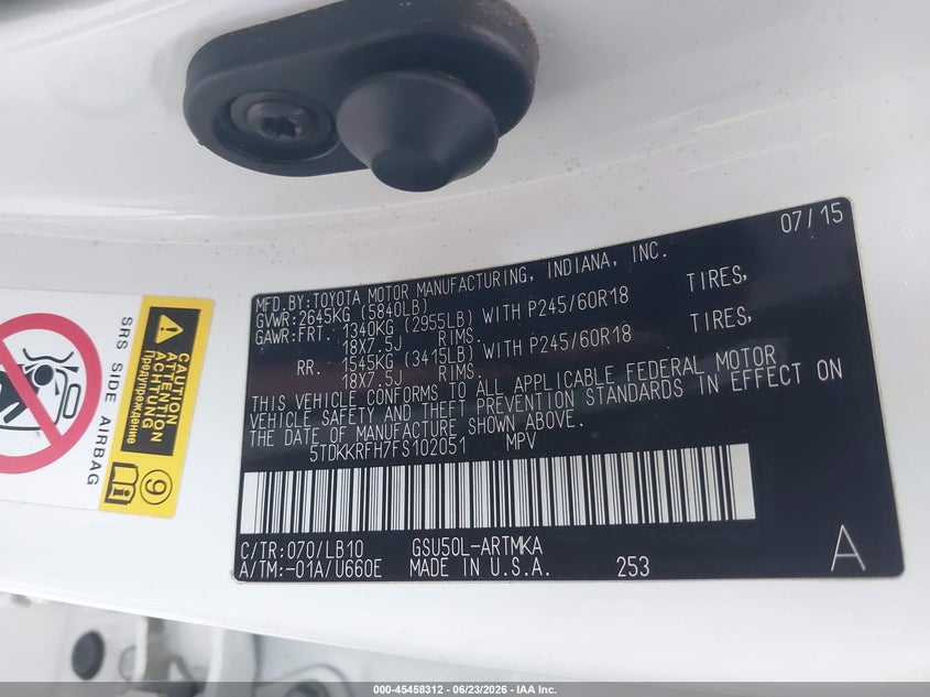2015 Toyota Highlander VIN 5TDKKRFH7FS102051 IAAI salvage auction — RIGHT FRONT, Salvage (California), sold $5,700 on 2026-07-15 (photo 9)