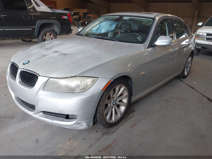 2011 BMW 3 series VIN WBAPK5C58BF125645 IAAI salvage auction — NORMAL WEAR, Clear (Tennessee), sold $450 on 2026-07-29 (photo 2)