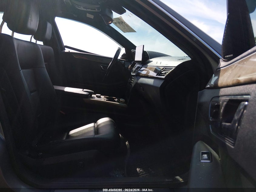 2011 Mercedes-benz E-class VIN WDDHF8HB3BA428251 IAAI salvage auction — LEFT SIDE, Clear (Massachusetts), sold $575 on 2026-07-08 (photo 5)