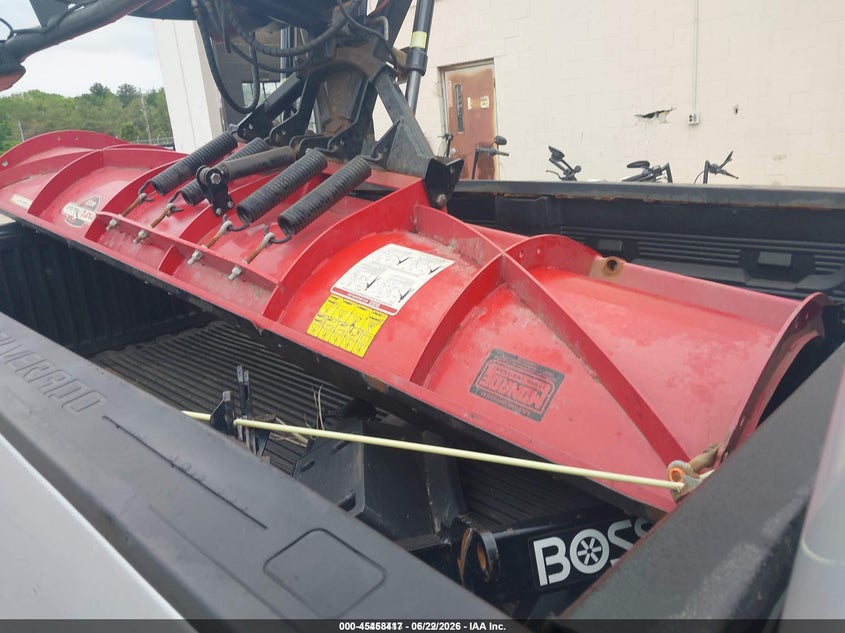 2017 Chevrolet Silverado VIN 1GC3KYCG6HZ314743 IAAI salvage auction — ALL OVER, SF97 (New Hampshire), sold $25 on 2026-07-23 (photo 8)