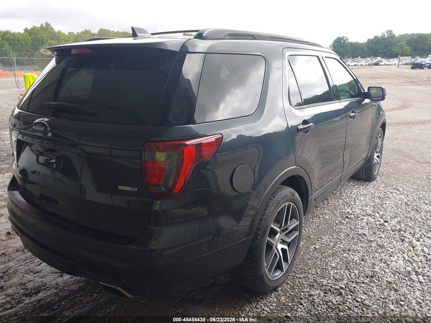 2017 Ford Explorer sport trac VIN 1FM5K8GT7HGA55221 IAAI salvage auction — NORMAL WEAR, Clear (Tennessee), sold $4,000 on 2026-07-08 (photo 4)