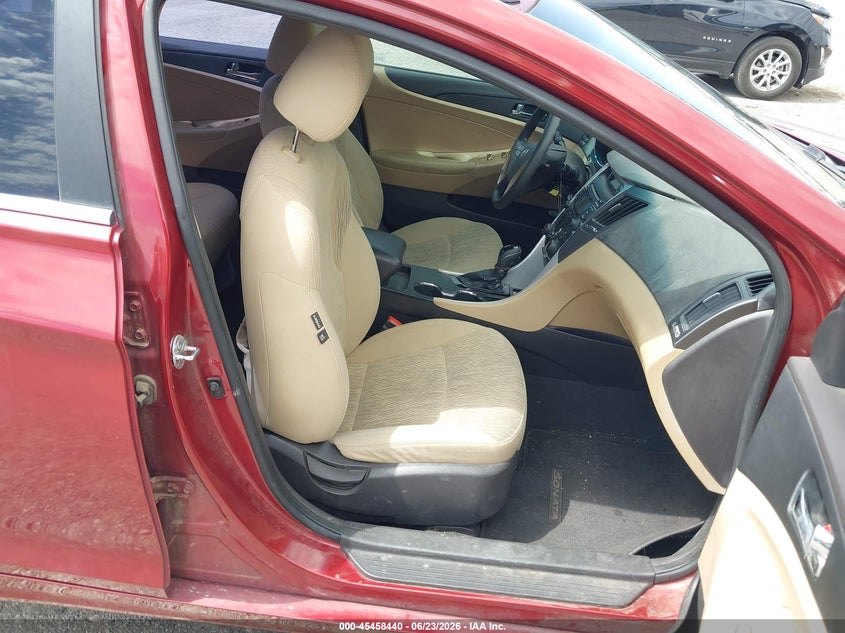 2012 Hyundai Sonata VIN 5NPEB4AC4CH368351 IAAI salvage auction — VANDALISM, Salvage (California), sold $500 on 2026-07-09 (photo 5)
