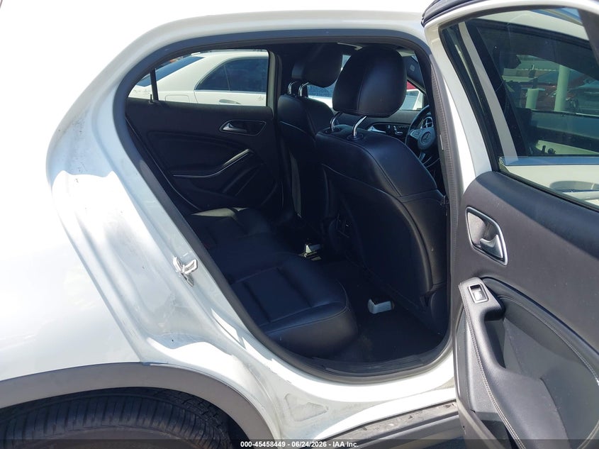 2018 Mercedes-benz Gla-klasse VIN WDCTG4GB0JJ415459 IAAI salvage auction — FRONT END, Salvage Title, sold $2,250 on 2026-07-29 (photo 8)