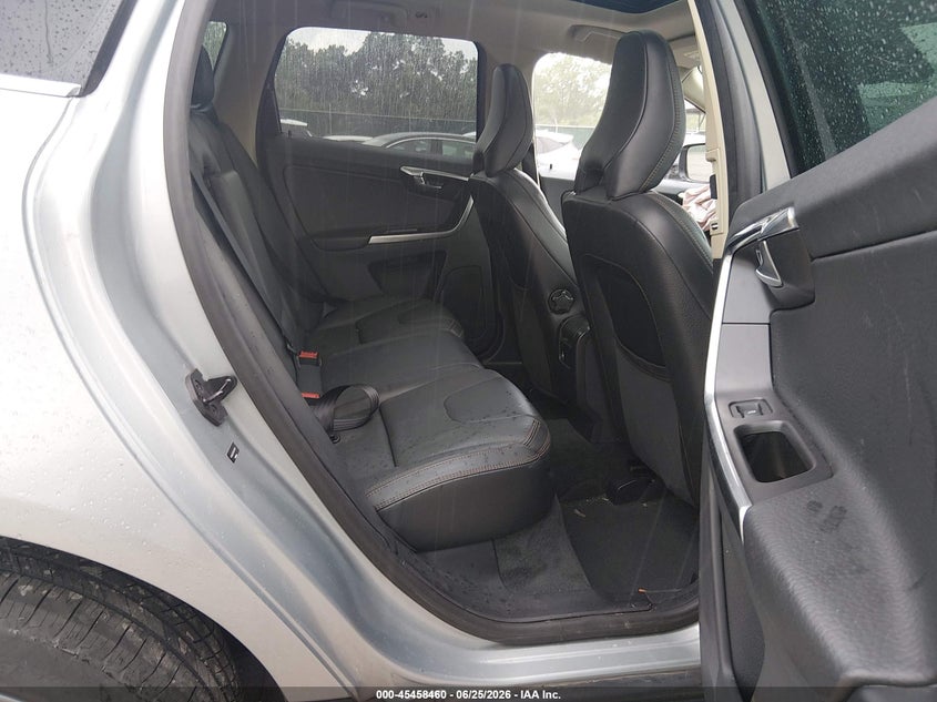2013 Volvo Xc60 VIN YV4952DZ3D2433641 IAAI salvage auction — FRONT END, Salvage Title, sold $800 on 2026-08-03 (photo 8)