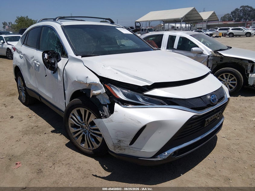 2024 Toyota Venza VIN JTEAAAAH1RJ171256 IAAI salvage auction — ROLLOVER, Salvage (California), sold $7,000 on 2026-07-29 (photo 1)