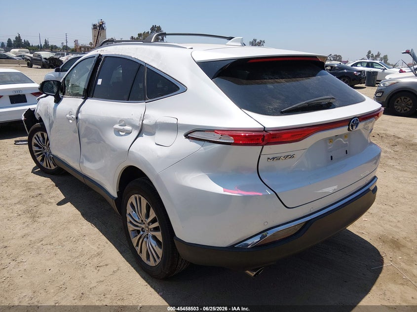 2024 Toyota Venza VIN JTEAAAAH1RJ171256 IAAI salvage auction — ROLLOVER, Salvage (California), sold $7,000 on 2026-07-29 (photo 3)