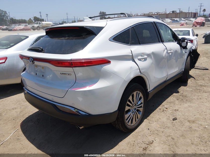 2024 Toyota Venza VIN JTEAAAAH1RJ171256 IAAI salvage auction — ROLLOVER, Salvage (California), sold $7,000 on 2026-07-29 (photo 4)