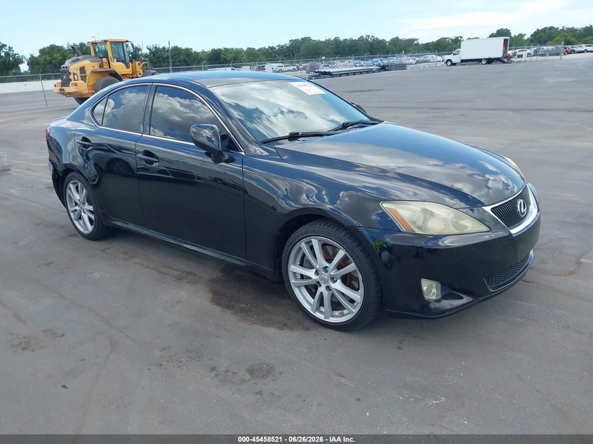 2006 Lexus Is 350 VIN JTHBE262362005915 IAAI salvage auction — REAR END, Rebuildable (Florida), sold $2,800 on 2026-07-13 (photo 1)