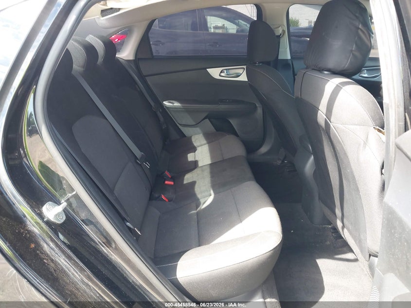 2022 Kia Forte VIN 3KPF24AD4NE481821 IAAI salvage auction — FRONT END, Salvage Title, sold $2,500 on 2026-08-27 (photo 8)
