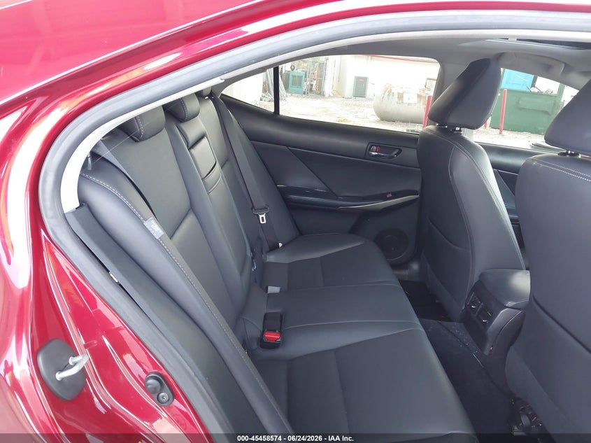 2014 Lexus Is VIN JTHBF1D29E5037467 IAAI salvage auction — REAR END, Salvage Title, sold $2,500 on 2026-07-29 (photo 8)