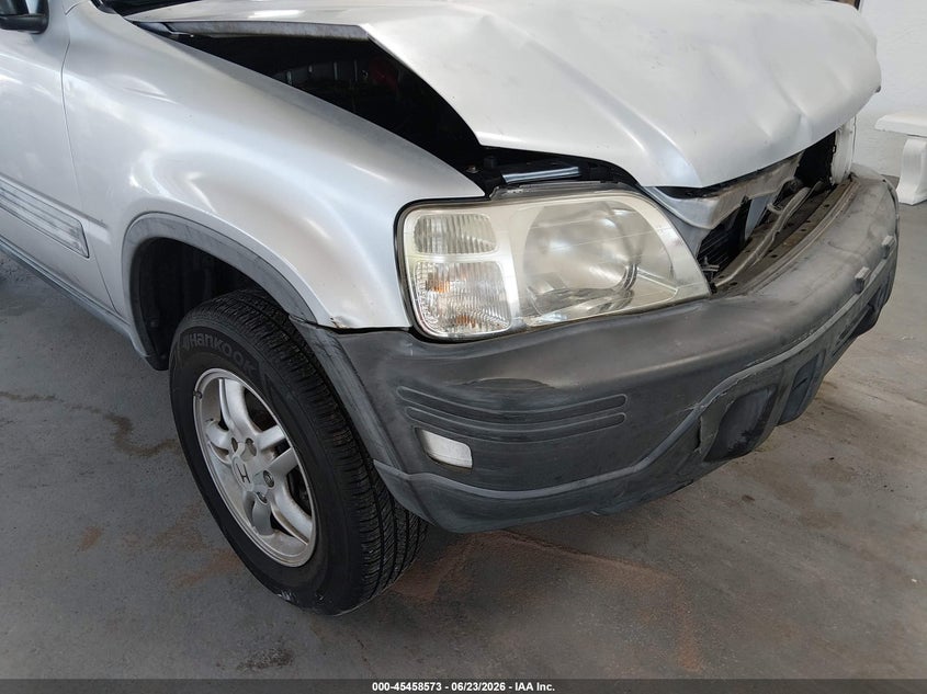 1997 Honda Cr-v VIN JHLRD1851VC039769 IAAI salvage auction — FRONT END, Rebuildable (Florida), sold $450 on 2026-07-09 (photo 6)