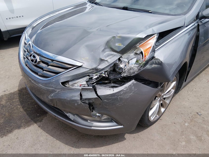 2011 Hyundai Sonata VIN 5NPEC4AB6BH202612 IAAI salvage auction — FRONT END, Salvage (Ohio), sold $1,125 on 2026-07-14 (photo 6)