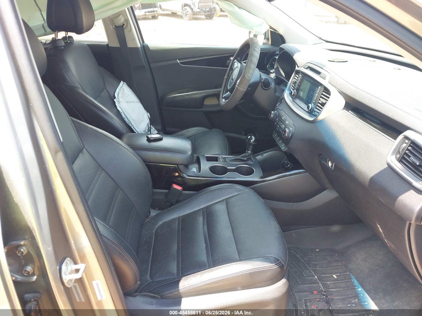 2016 Kia Sorento VIN 5XYPKDA58GG004912 IAAI salvage auction — SIDE, Salvage (North Carolina), sold $2,500 on 2026-07-09 (photo 5)