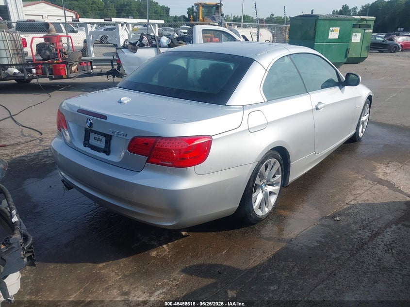 2013 BMW 3er VIN WBADW3C51DJ525588 IAAI salvage auction — FRONT END, Salvage (North Carolina), sold $3,400 on 2026-08-10 (photo 4)