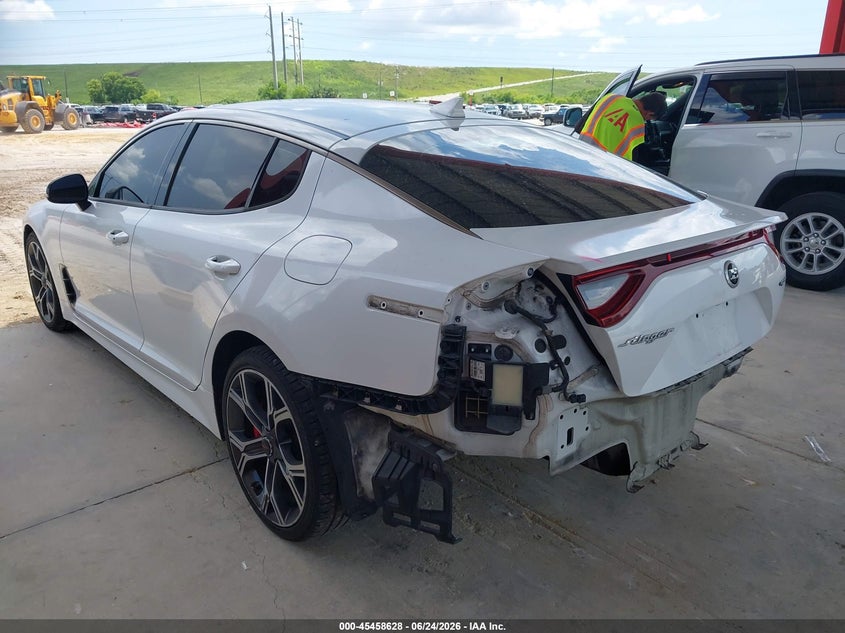 2019 Kia Stinger VIN KNAE35LC0K6045971 IAAI salvage auction — REAR END, Rebuildable (Florida), sold $4,650 on 2026-07-09 (photo 3)