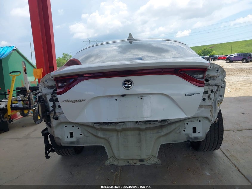 2019 Kia Stinger VIN KNAE35LC0K6045971 IAAI salvage auction — REAR END, Rebuildable (Florida), sold $4,650 on 2026-07-09 (photo 6)