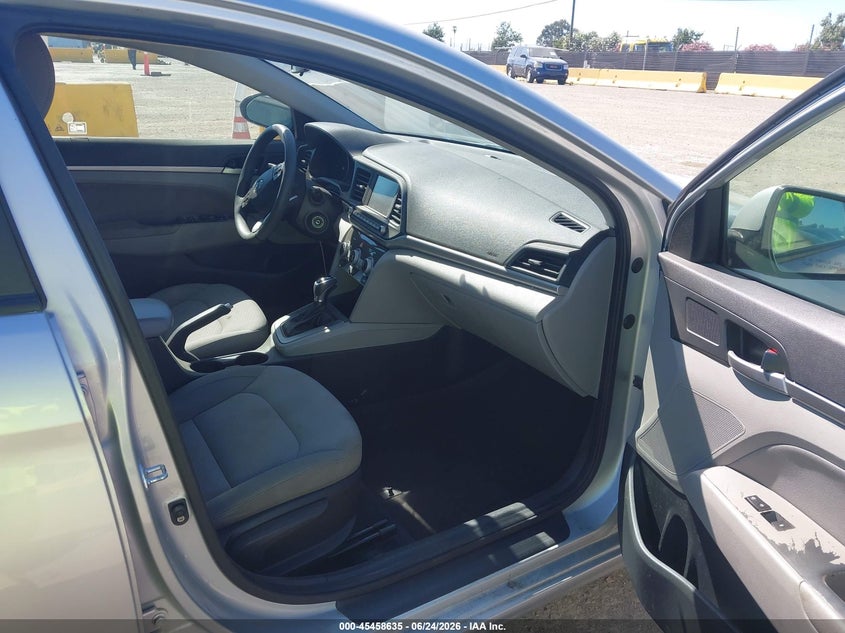 2019 Hyundai Elantra VIN KMHD84LF5KU770817 IAAI salvage auction — RIGHT FRONT, Salvage (Arizona), sold $1,325 on 2026-07-23 (photo 5)