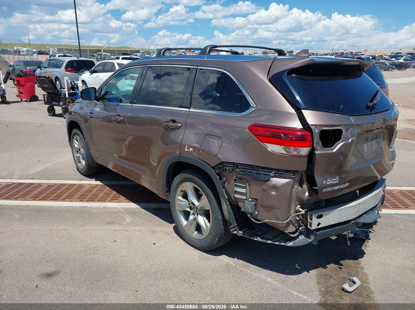 2017 Toyota Highlander VIN 5TDDGRFH1HS030180 IAAI salvage auction — REAR END, Salvage (Colorado), sold $5,700 on 2026-08-07 (photo 3)