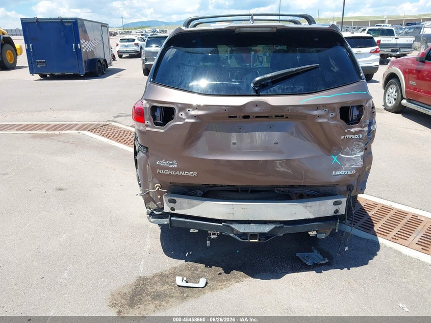 2017 Toyota Highlander VIN 5TDDGRFH1HS030180 IAAI salvage auction — REAR END, Salvage (Colorado), sold $5,700 on 2026-08-07 (photo 6)