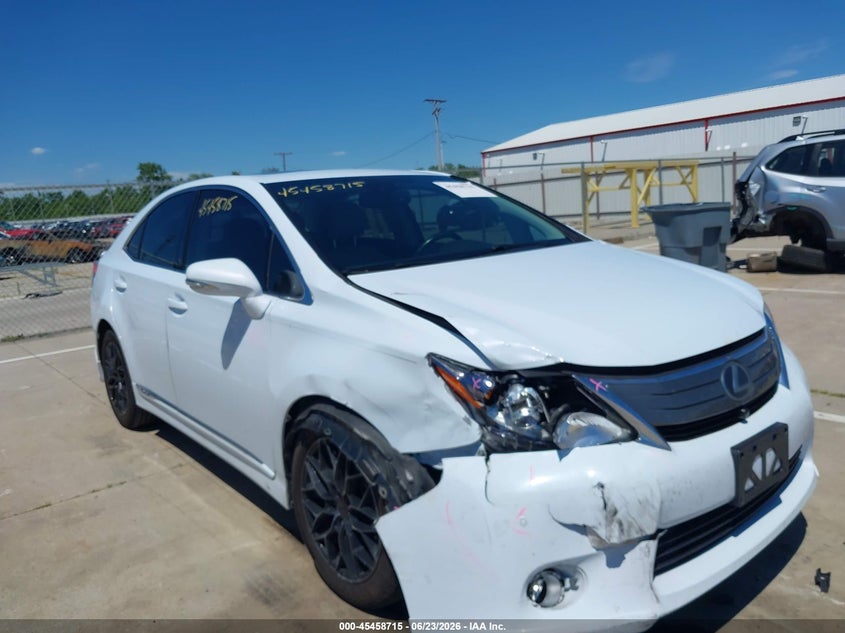 2010 Lexus Hs 250h VIN JTHBB1BA2A2016882 IAAI salvage auction — FRONT END, Clear (Indiana), sold $825 on 2026-07-24 (photo 6)