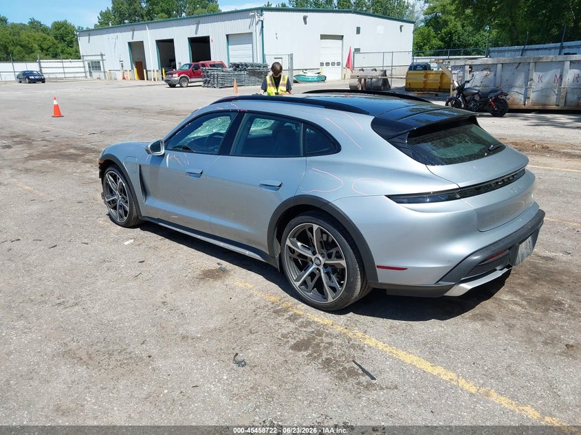 2022 Porsche VIN WP0BB2Y18NSA71070 IAAI salvage auction — FRONT END, Salvage Title, sold $22,700 on 2026-08-25 (photo 3)