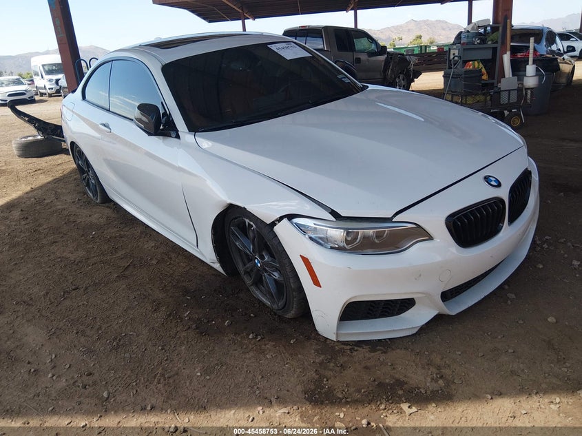 2016 BMW M2 VIN WBA1J7C5XGV359822 IAAI salvage auction — RIGHT SIDE, Salvage Title, sold $8,000 on 2026-08-11 (photo 6)