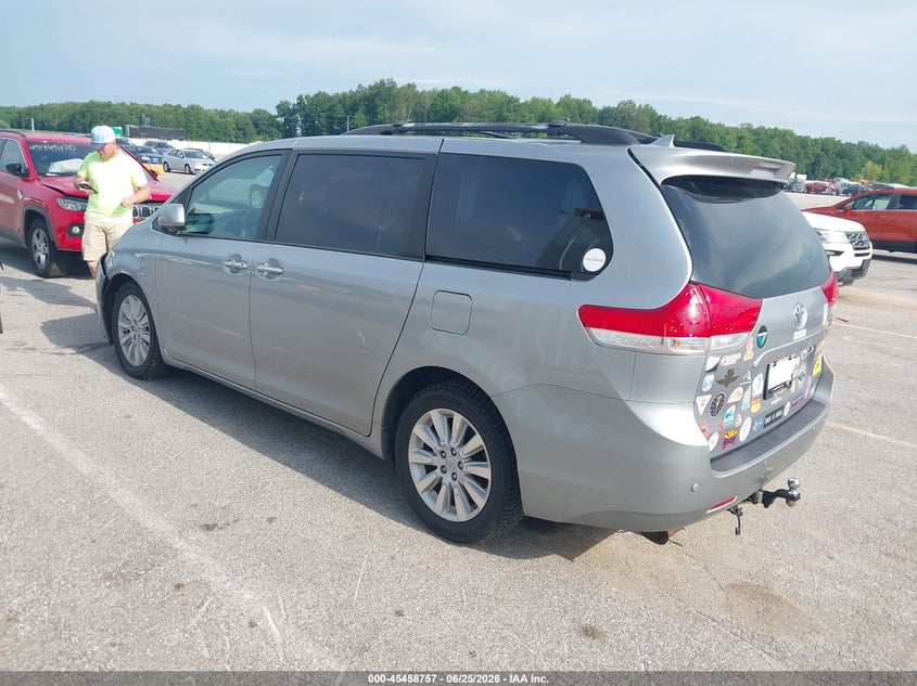 2012 Toyota Sienna VIN 5TDYK3DC9CS241060 IAAI salvage auction — FRONT END, Clear (Indiana), sold $3,000 on 2026-08-01 (photo 3)