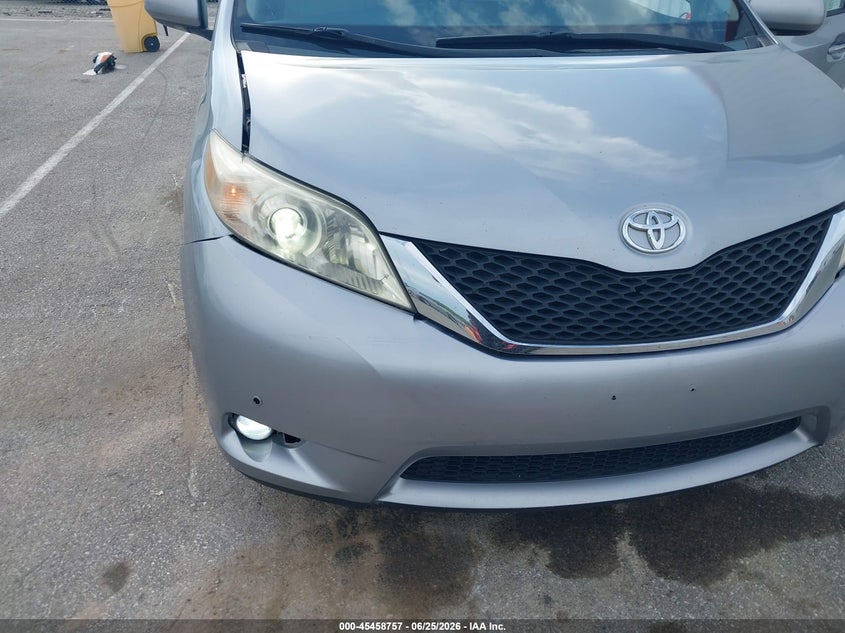 2012 Toyota Sienna VIN 5TDYK3DC9CS241060 IAAI salvage auction — FRONT END, Clear (Indiana), sold $3,000 on 2026-08-01 (photo 6)