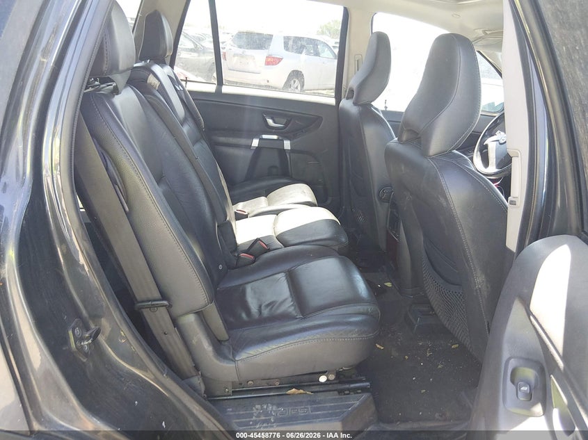 2014 Volvo Xc90 VIN YV4952CZ4E1691661 IAAI salvage auction — NORMAL WEAR, Salvage (Colorado), sold $200 on 2026-08-01 (photo 8)