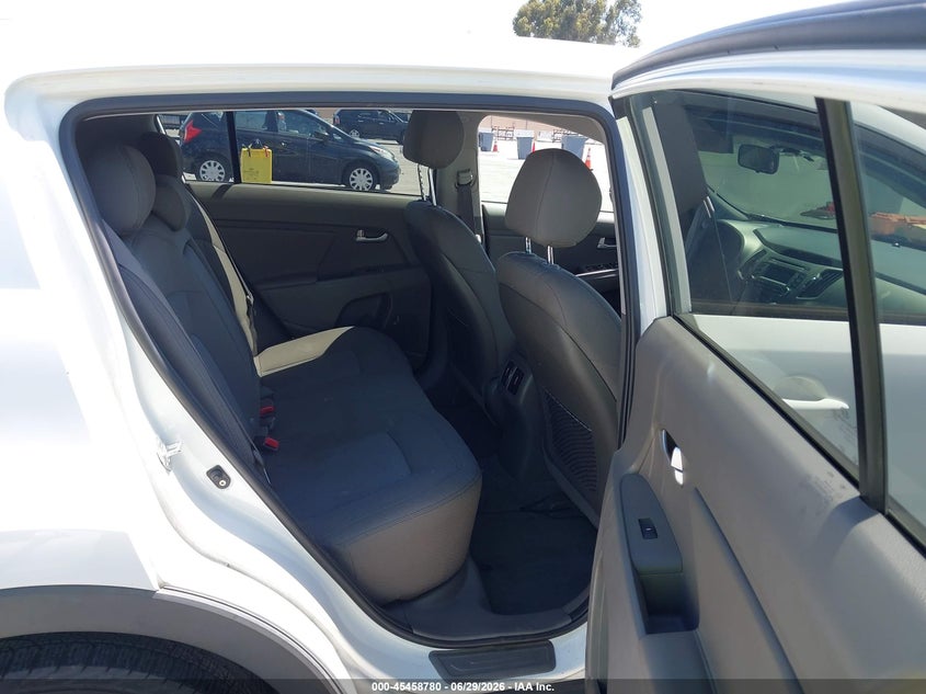 2014 Kia Sportage VIN KNDPBCAC1E7549451 IAAI salvage auction — NORMAL WEAR, Clear - Dealer Only (California), sold $950 on 2026-07-13 (photo 8)