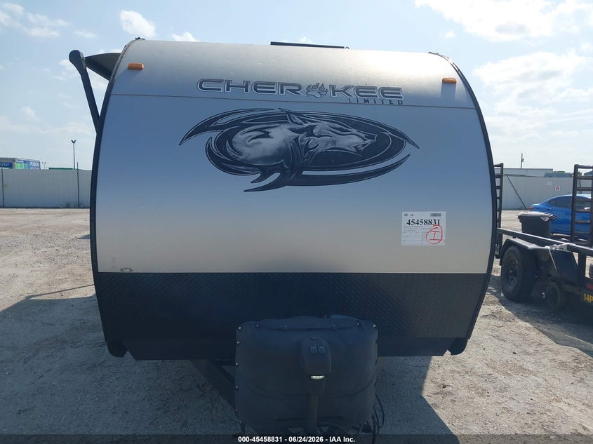 2022 Forest river Cherokee VIN 4X4TCKC25NX158727 IAAI salvage auction — HAIL, Original (Texas), sold $10,300 on 2026-08-19 (photo 6)