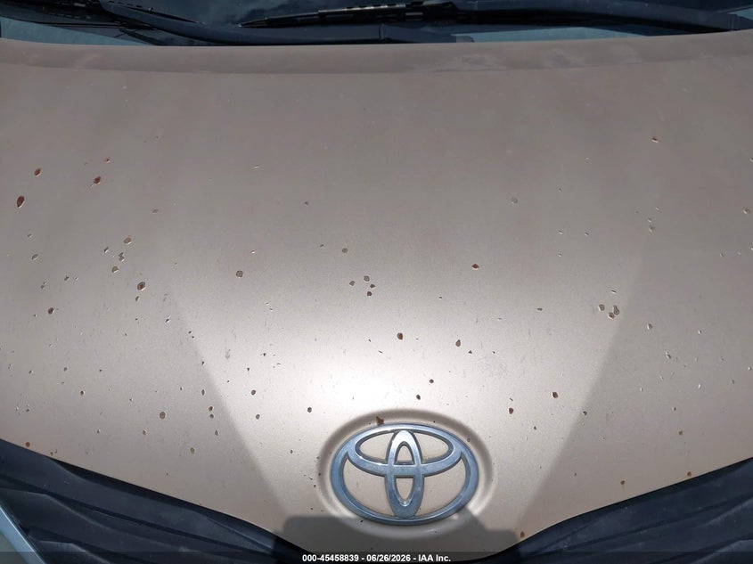 2011 Toyota Sienna VIN 5TDKK3DC2BS148871 IAAI salvage auction — NORMAL WEAR, Clear (Louisiana), sold $1,200 on 2026-07-20 (photo 6)