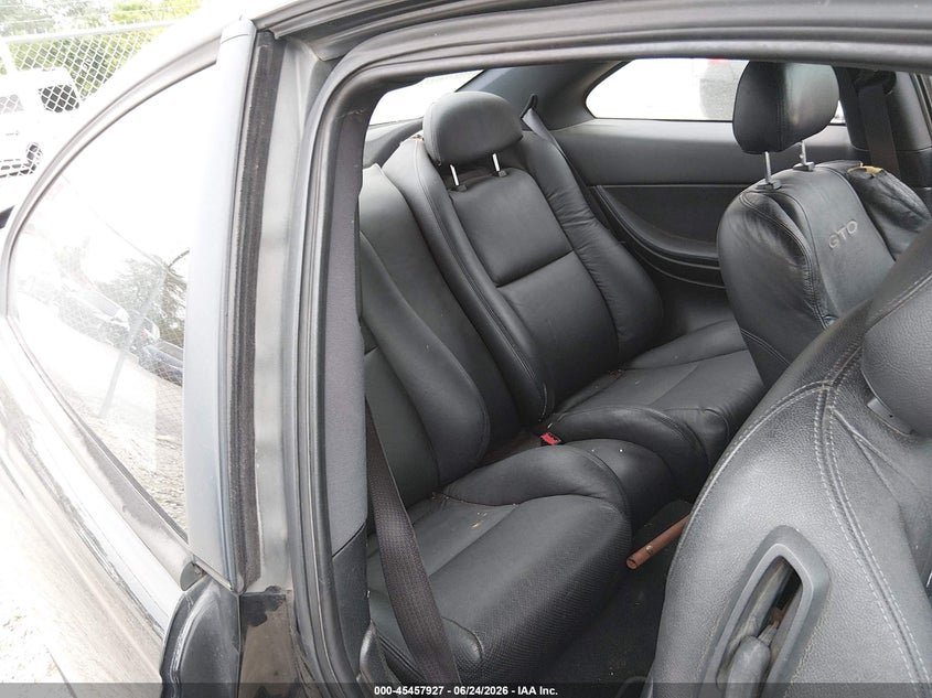 2004 Pontiac Gto VIN 6G2VX12G94L289649 IAAI salvage auction — NORMAL WEAR, Clear (Illinois), sold $3,425 on 2026-07-21 (photo 8)