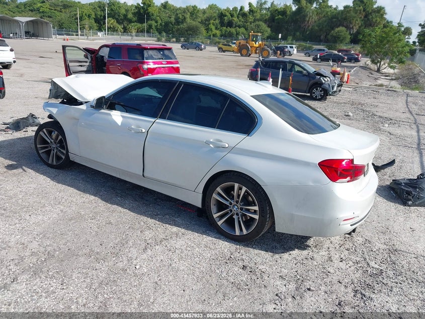 2018 BMW 3er VIN WBA8B9C56JEE81806 IAAI salvage auction — FRONT END, Rebuildable (Florida), sold $650 on 2026-07-23 (photo 3)