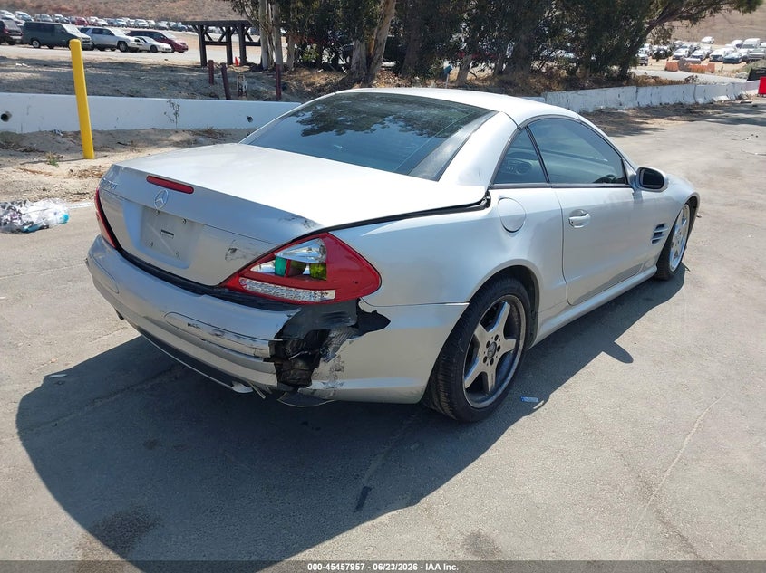 2003 Mercedes-benz Sl-klasse VIN WDBSK75F63F020617 IAAI salvage auction — LEFT SIDE, Salvage (California), sold $1,325 on 2026-07-21 (photo 4)