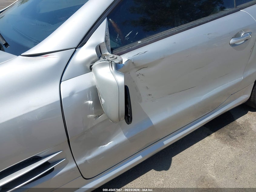 2003 Mercedes-benz Sl-klasse VIN WDBSK75F63F020617 IAAI salvage auction — LEFT SIDE, Salvage (California), sold $1,325 on 2026-07-21 (photo 6)