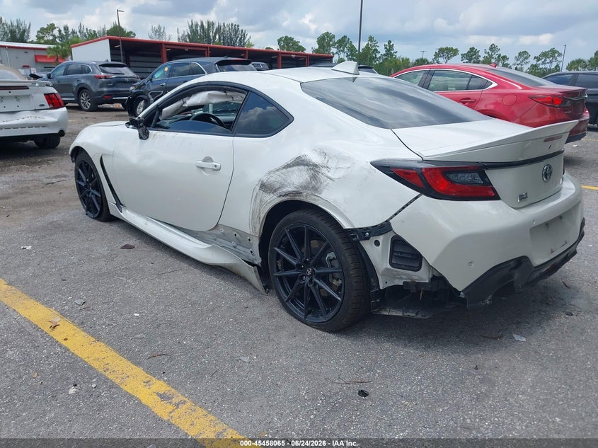 2024 Toyota Gr 86 VIN JF1ZNBE15R8760385 IAAI salvage auction — ALL OVER, Salvage Title, sold $4,000 on 2026-07-29 (photo 3)