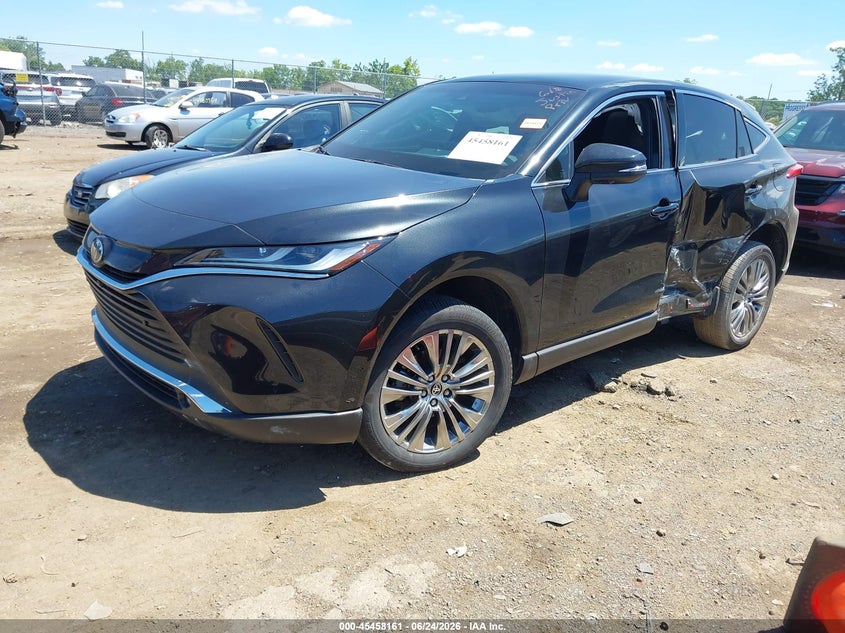 2024 Toyota Venza VIN JTEAAAAHXRJ171403 IAAI salvage auction — LEFT SIDE, Salvage (Ohio), sold $18,100 on 2026-07-18 (photo 2)