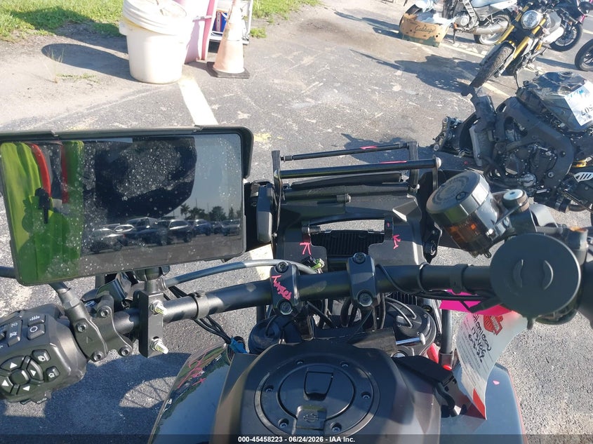 2025 Harley-davidson Pan america VIN MLY1ZGS17SS952989 IAAI salvage auction — FRONT END, Salvage Title, sold $625 on 2026-07-29 (photo 7)