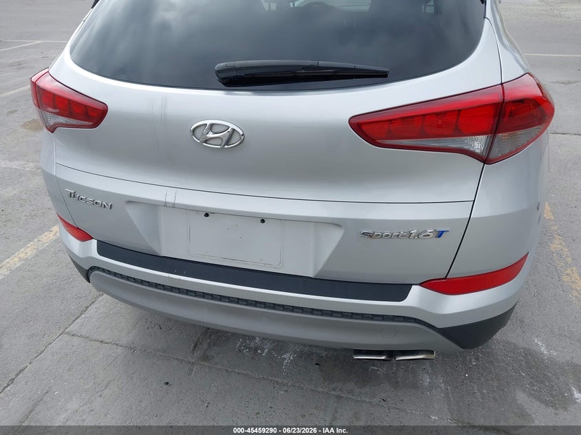 2017 Hyundai Tucson VIN KM8J33A2XHU468010 IAAI salvage auction — NORMAL WEAR, Clear - Dealer Only (California), sold $2,325 on 2026-07-20 (photo 6)