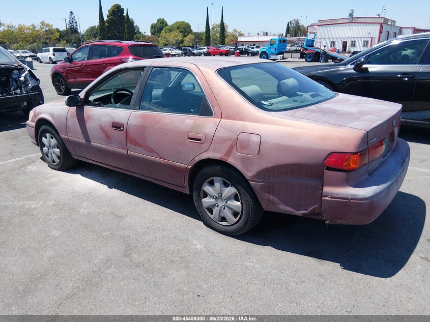 2001 Toyota Camry VIN 4T1BG22K41U089172 IAAI salvage auction — NORMAL WEAR, Clear - Dealer Only (California), sold $475 on 2026-07-09 (photo 3)